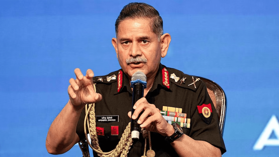 ‘दुनिया के नक्शे में बने रहना चाहता है या इतिहास में दफन…’, पाकिस्तान को आर्मी चीफ की वॉर्निंग