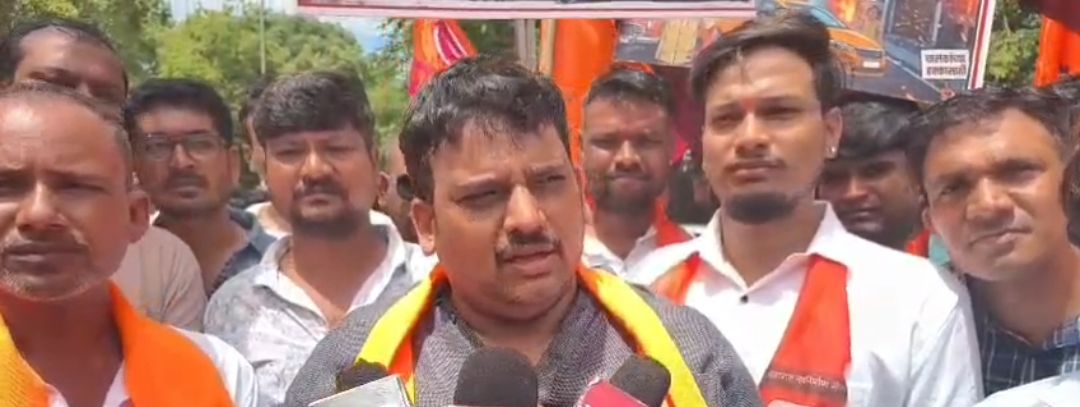 नागपुर में ओला-उबर-रैपिडो के खिलाफ मनसे का एल्गार, बाइक टैक्सी सेवाओं पर उठे सवाल