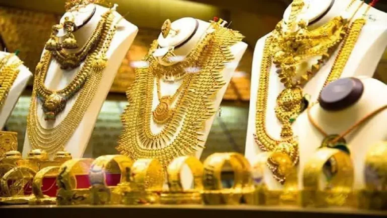 Today Gold Price : सोन्याच्या दरात मोठा बदल, ग्राहकांमध्ये पुन्हा चिंता वाढली