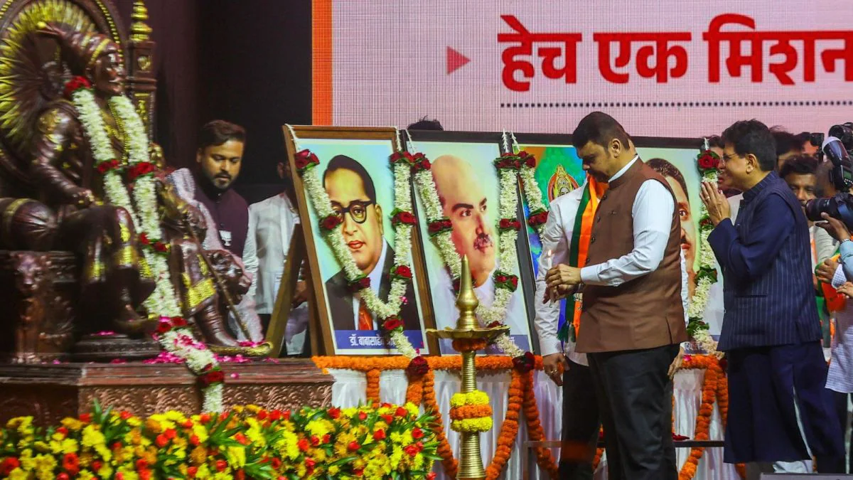 नवी मुंबई एयरपोर्ट पर शिवाजी महाराज की भव्य प्रतिमा का अनावरण