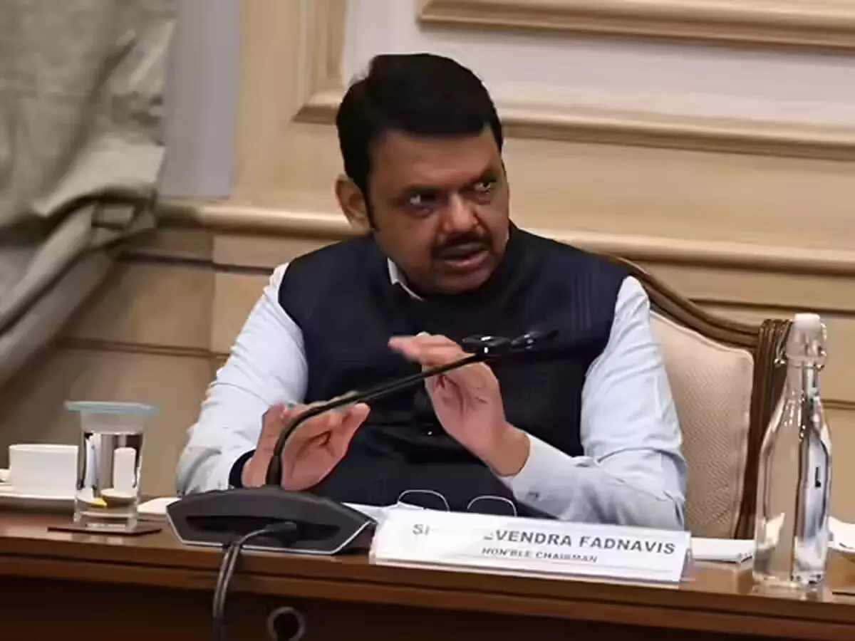 महाराष्ट्र कैबिनेट के 8 बड़े फैसले: राज्य में बनेंगे 5 नए न्यायालय, अवैध खनन पर लगेगा 10 गुना जुर्माना