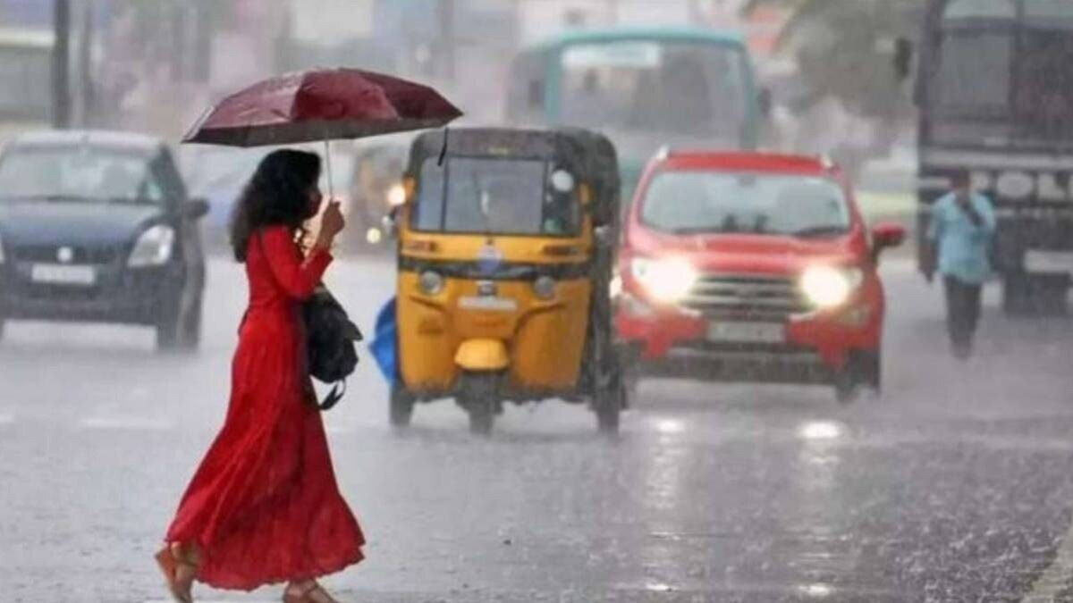 Maharashtra Rain Alert: महाराष्ट्र में भारी बारिश का खतरा, मुंबई-पुणे समेत कई जिलों में रेड अलर्ट; प्रशासन ने लोगों से की सतर्क रहने की अपील