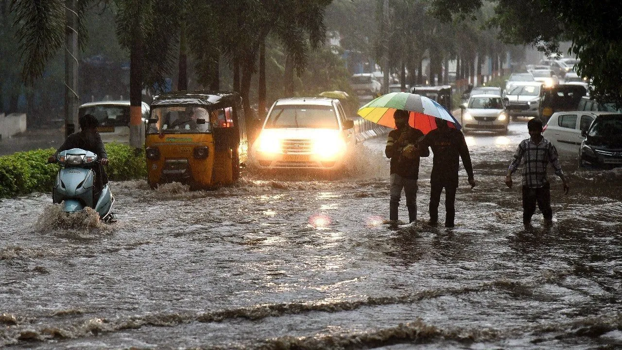 महाराष्ट्र में फिर बरसेगा मानसून का कहर! 29 से 31 जुलाई तक कई जिलों में भारी बारिश का अलर्ट