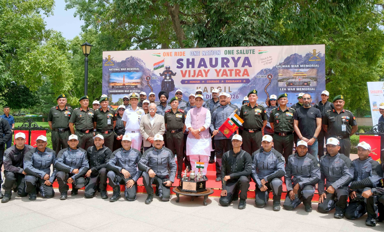 कारगिल के वीरों को सलाम! राजनाथ सिंह ने ‘शौर्य विजय यात्रा’ को दिखाई हरी झंडी