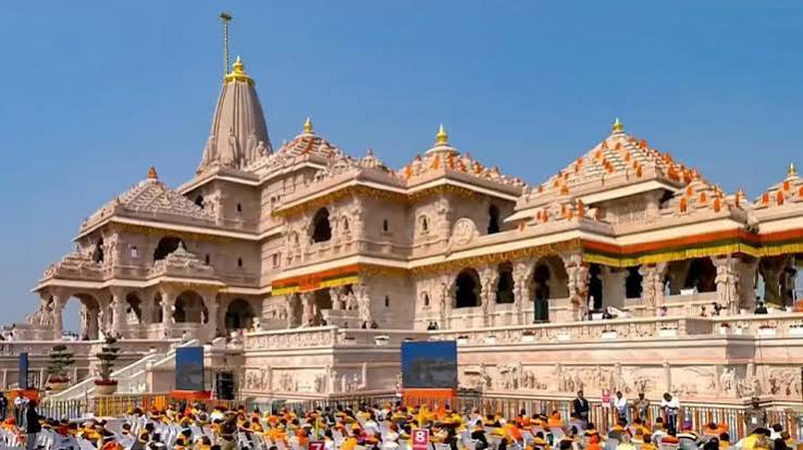 अयोध्या राम मंदिर चोरी प्रकरणाला नवे वळण; योग केंद्रात QR कोड असलेली रहस्यमय पेटी, पाच लाखांची रोकड जप्त