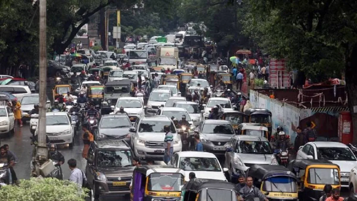 Pune Traffic: पुण्याच्या वाहतुकीला मिळणार नवा वेग! HCMTR 2028 पर्यंत पूर्ण करण्याचे आदेश; ‘पाताळलोक’ बोगदा प्रकल्पालाही गती