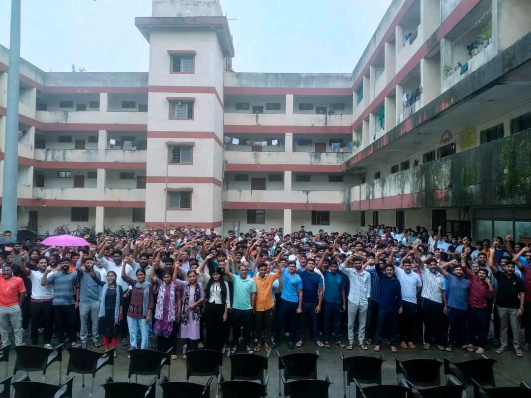 आदिवासी विद्यार्थियों के आंदोलन को फिर मिली नई धार