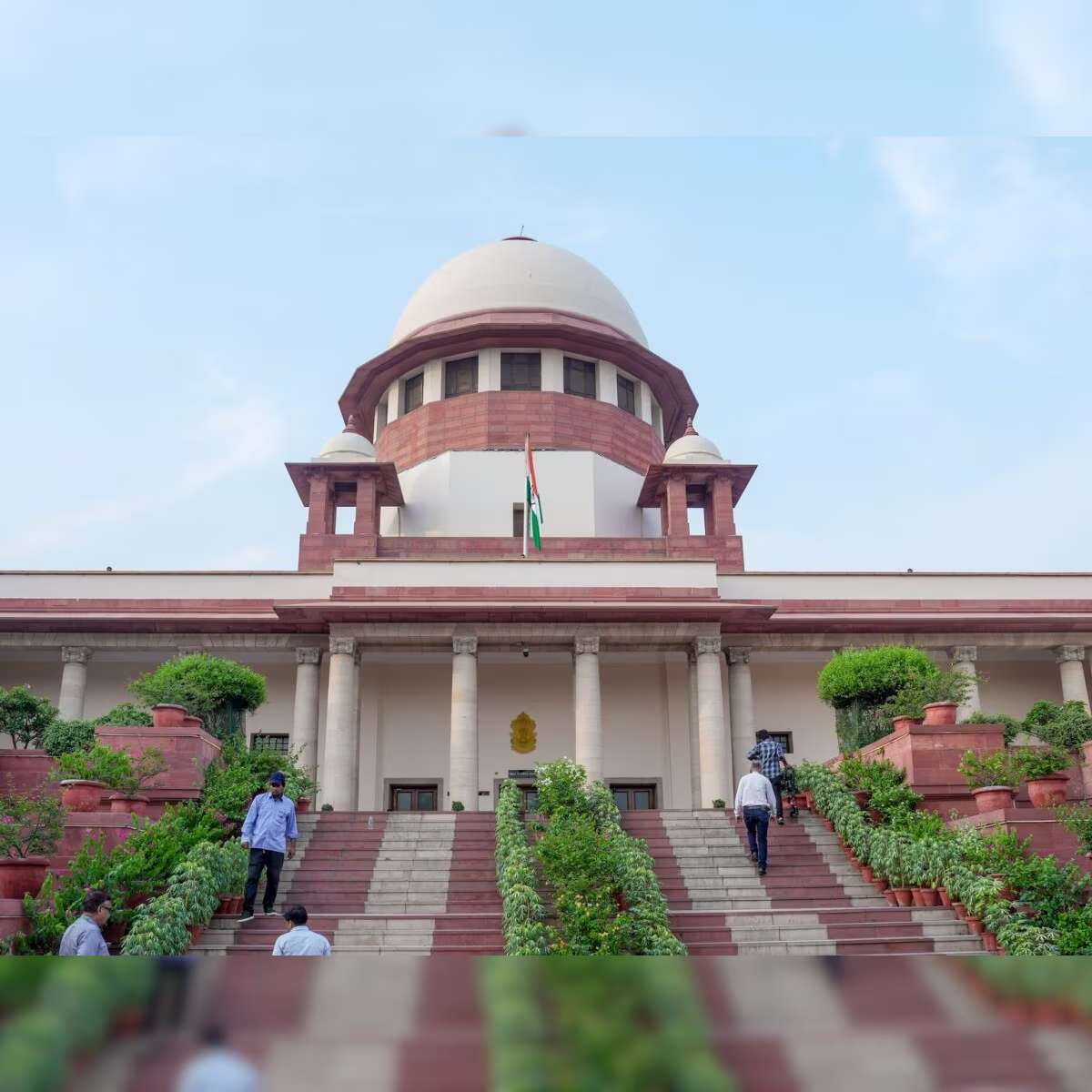 सुप्रीम कोर्ट की बड़ी पहल: छठी से तीन भाषाएं पढ़ने की तैयारी, CBSE को 2027 से लागू करने पर विचार के निर्देश