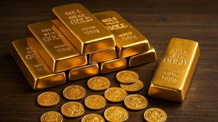 Gold Rate Today: सोने के भाव में फिर आया बड़ा उछाल, 1 तोला ₹3,330 महंगा; जानें 24, 22 और 18 कैरेट के ताजा रेट
