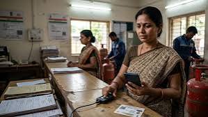 LPG Subsidy: 1 अक्टूबर से LPG ग्राहकों के लिए नया नियम, सब्सिडी चाहिए तो आज ही कर लें ये काम