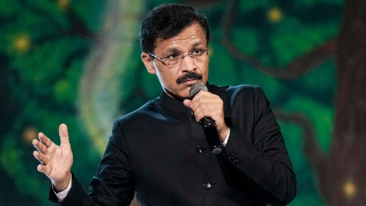 तुकाराम मुंढे बने ‘फूड सेफ्टी रॉकस्टार’, न्यूयॉर्क टाइम्स ने की धड़ाकेबाज कार्रवाई की तारीफ