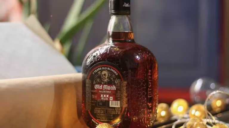 Old Monk की बिक्री पर रोक से महाराष्ट्र को ₹350 करोड़ का झटका! FSSAI ने रखी बड़ी शर्त