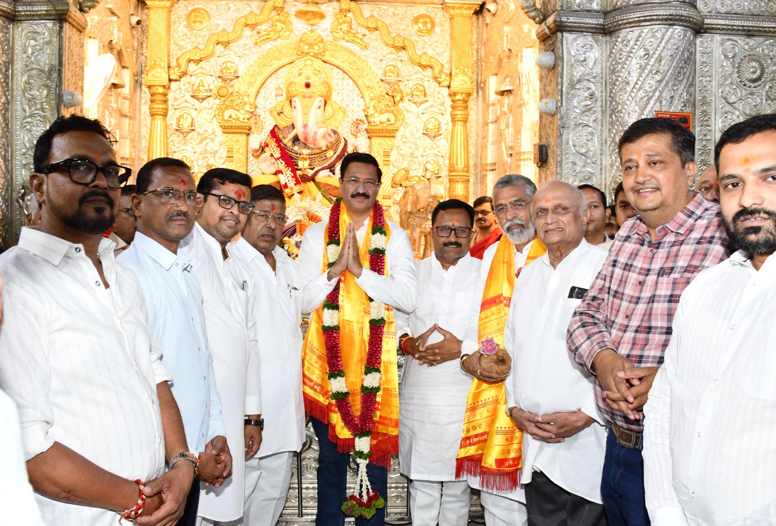 श्रीमंत दगडूशेठ गणपती ट्रस्टच्या अध्यक्षपदी महेश सूर्यवंशी