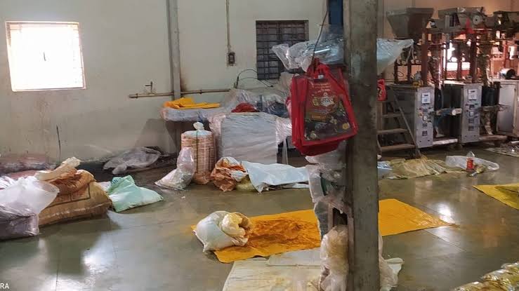 मुंबई में FDA का बड़ा एक्शन! मसाला विक्रेताओं पर शिकंजा